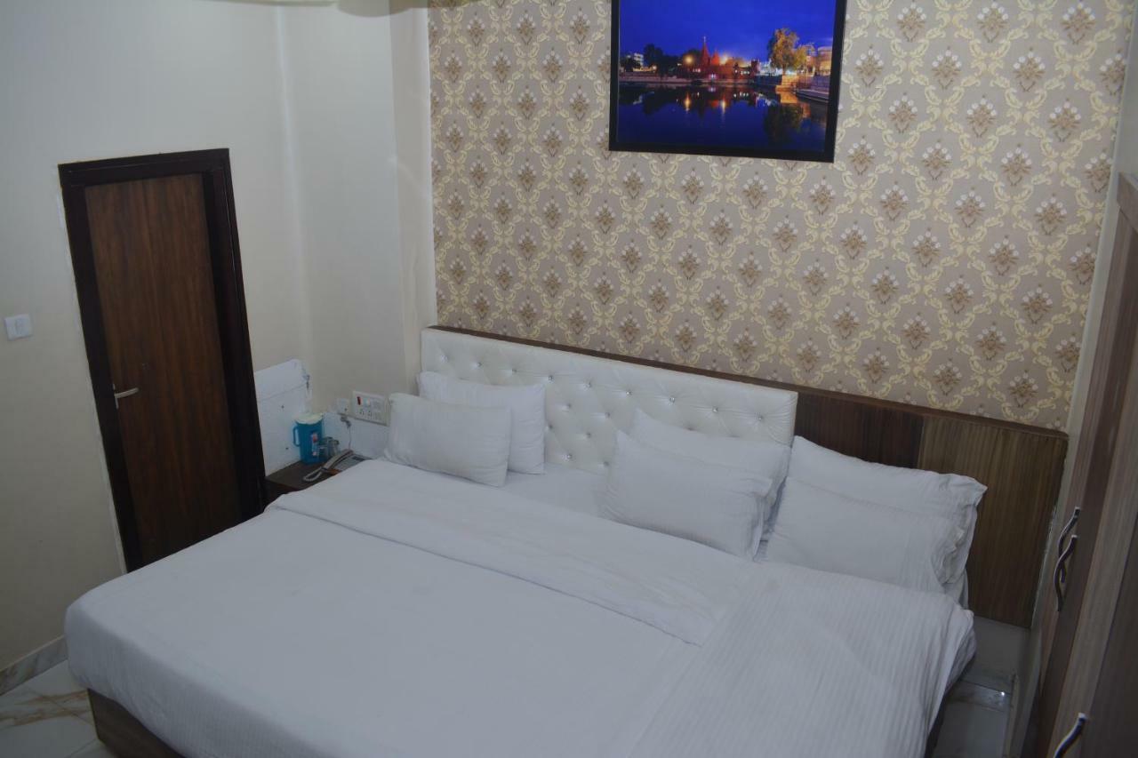 Hotel Tamilnadu Kashi Varanasi Exterior foto